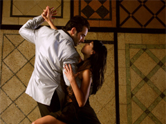 Как научиться танцевать танго дома: практические рекомендации