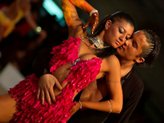 Как выбрать школу танцев по латиноамериканским танцам